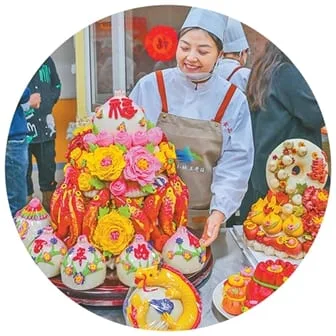 土地里“长”出文化之美:青岛王哥庄大馒头与盐城兴农村油画村